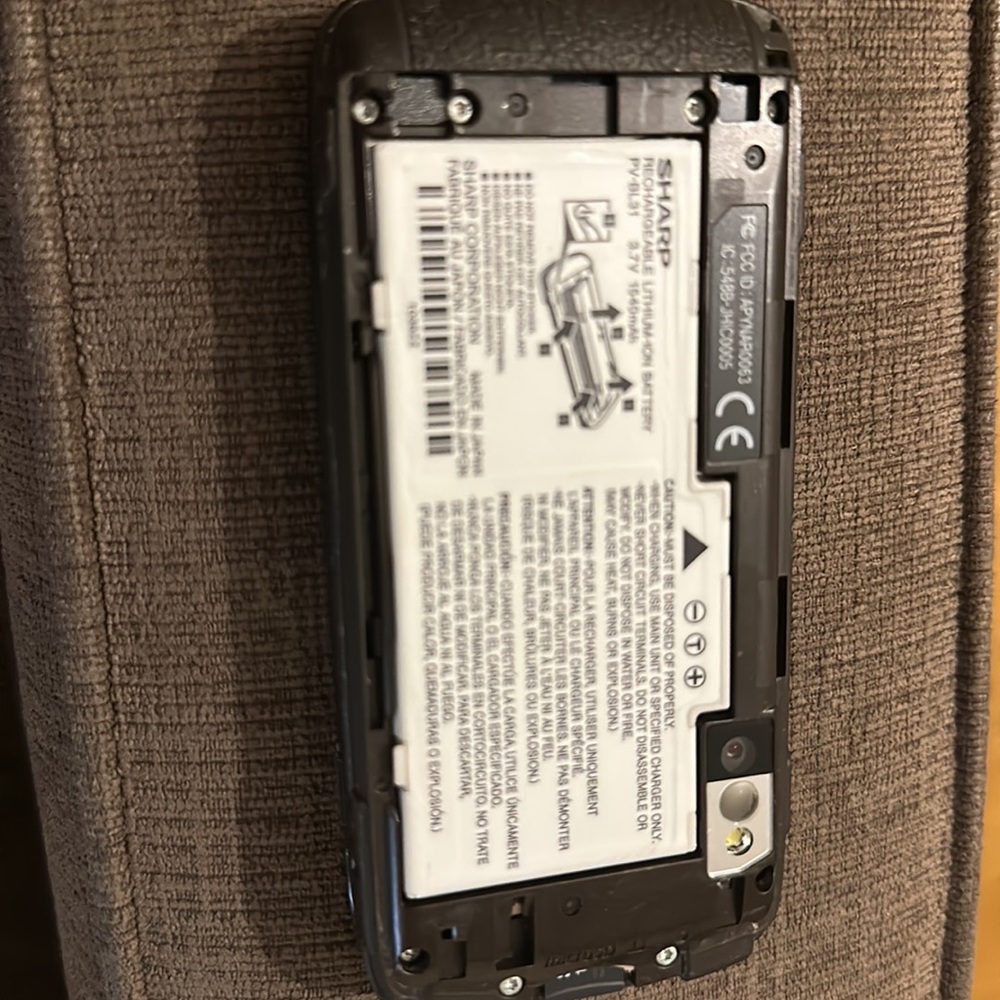 T mobile sidekick. Vintage flip phone - Picture 5 of 5